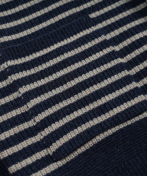 FRIZMWORKS(フリズムワークス)の「WOOL STRIPE ROUND CARDIGAN _ NAVY(カーディガン/ボレロ・メンズ・その他・X-LARGE/SMALL/MEDIUM/LARGE)」の5枚目の写真