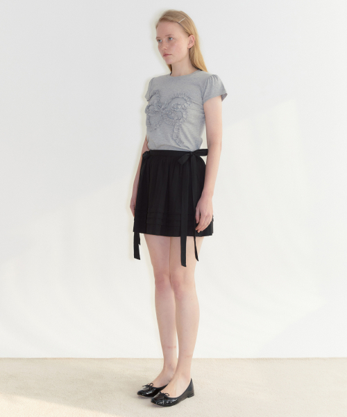 SINOON(シヌーン)の「Ribbon Mini Skirt (Black)(スカート・レディース・ブラック・FREE)」の3枚目の写真