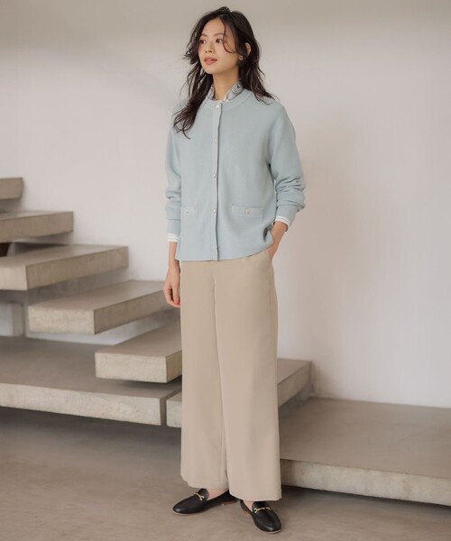 J.PRESS(ジェイプレス)の「ORGANIC GASS COTTON クルーネック カーディガン(その他アウター・レディース・ライトグリーン系/ネイビー系/ベージュ系・MEDIUM/LARGE)」の4枚目の写真