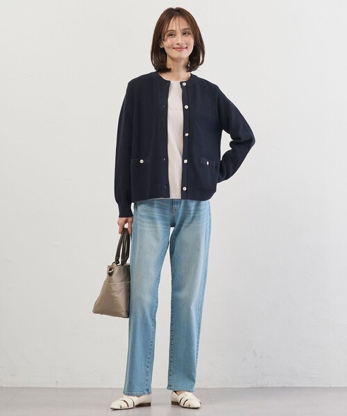 J.PRESS(ジェイプレス)の「ORGANIC GASS COTTON クルーネック カーディガン(その他アウター・レディース・ライトグリーン系/ネイビー系/ベージュ系・MEDIUM/LARGE)」の6枚目の写真