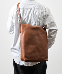 A_W（アウ）の「A_W アウ / ONE HANDLE TOTE 姫路産ステアレザーショルダーバッグ 牛革 / AB-014（ショルダーバッグ）」