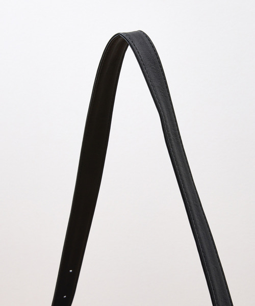 A_W（アウ）の「A_W アウ / ONE HANDLE TOTE 姫路産ステアレザーショルダーバッグ 牛革 / AB-014（ショルダーバッグ・メンズ・ブラック/ブラウン・FREE）」の20枚目の写真