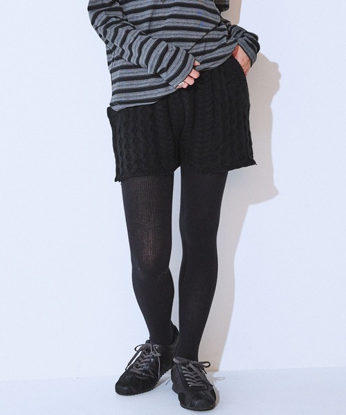 JEANASIS（ジーナシス）の「ケーブルニットショートパンツ/621491