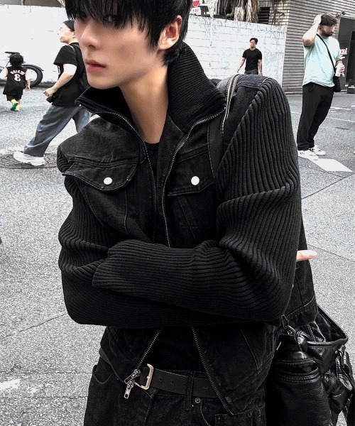 COSYHARU（コシハル）の「ブラックデニム+ニットコンビジャケット（ブルゾン・メンズ・ブラック・LARGE/MEDIUM）」の8枚目の写真