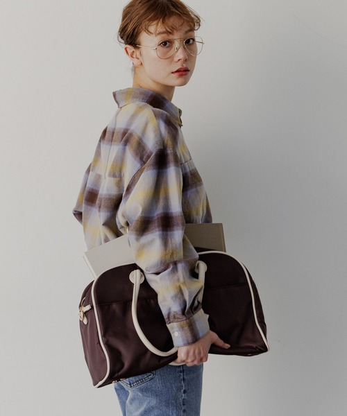 BAYFLOW(ベイフロー)の「パイピングBIGボストン(ボストンバッグ・レディース・ブラック/ブラウン・FREE)」の1枚目の写真