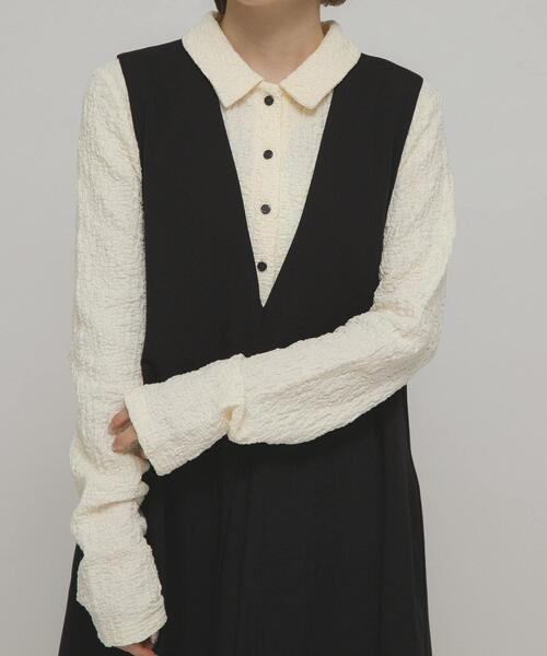 KBF（ケイビーエフ）の「ポコポコジャガードシャツ（シャツ/ブラウス・レディース・アイボリー/ブラック/ピンク・ONE）」の2枚目の写真