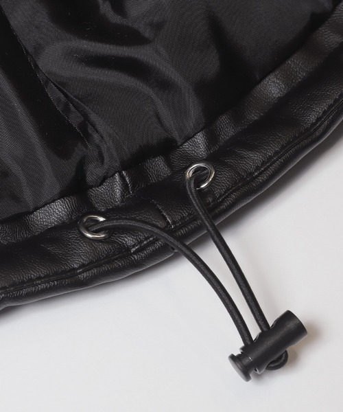 coca(coca)(コカ)の「フェイクレザー中綿ジャケット(ノーカラージャケット・レディース・ブラック・L/M)」の12枚目の写真