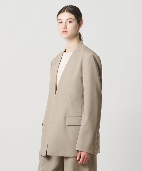 LOEFF(ロエフ)の「<LOEFF>ギャバジン ノーカラー ジャケット(ノーカラージャケット・レディース・ナチュラル/ダークグレー・2/1/0)」の4枚目の写真