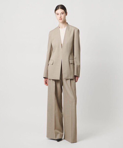LOEFF(ロエフ)の「<LOEFF>ギャバジン ノーカラー ジャケット(ノーカラージャケット・レディース・ナチュラル/ダークグレー・2/1/0)」の6枚目の写真