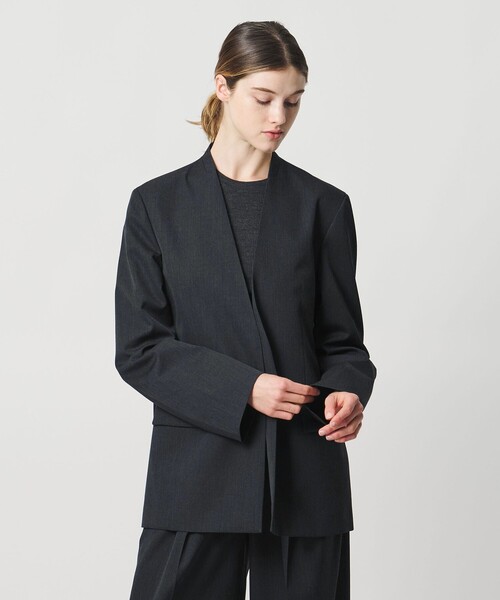 LOEFF(ロエフ)の「<LOEFF>ギャバジン ノーカラー ジャケット(ノーカラージャケット・レディース・ナチュラル/ダークグレー・2/1/0)」の8枚目の写真