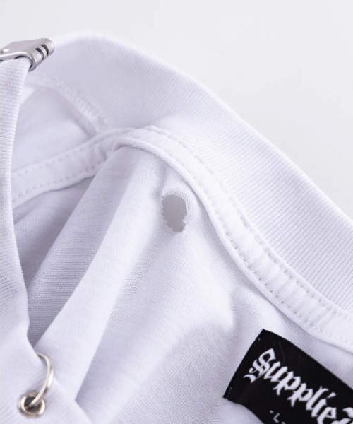 SUPPLIER（サプライヤー）の「A'GEM/9 × .kom 『SUPPLIER/サプライヤー』 Distressed Pierced Tee V2/ディストレスト ピアス T シャツ（Tシャツ/カットソー・メンズ・ホワイト/ブラック・M/S）」の9枚目の写真