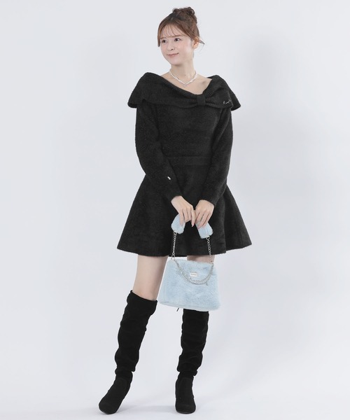 MARY QUANT（マリークワント）の「Wチェーンファー 2WAYショルダー（ショルダーバッグ・レディース・ブラック/ホワイト/ブルー・FREE）」の6枚目の写真