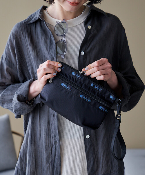 FREAK'S STORE（フリークスストア）の「LeSportsac × FREAK'S STORE/レスポートサック 別注 COSMETIC CLUTCH W STRAP/コスメティック クラッチ ダブルストラップ/コスメ ポーチ（ポーチ・レディース・ブラウン/ブラック・ONE SIZE）」の21枚目の写真