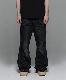 HEDER HELEN（ヘダーヘレン）の「Cat mustache dart bootcut denim PT black（デニムパンツ）」