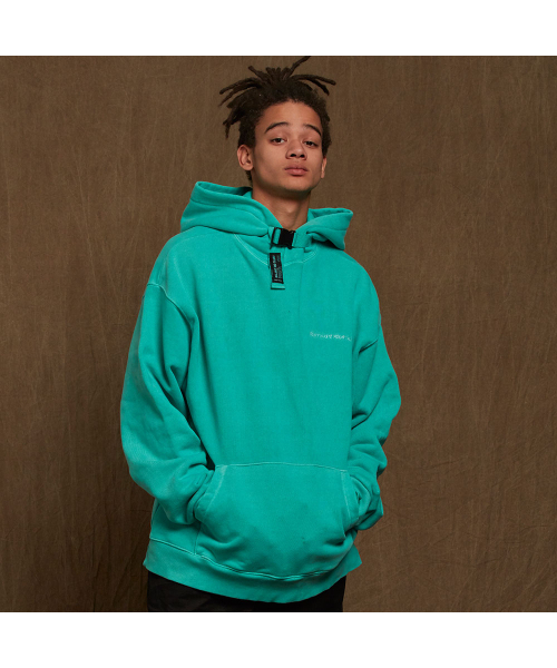 BALANT(バラント)の「ピグメントスローガンバックルフードパーカー - ミント(パーカー・メンズ・その他・MEDIUM/LARGE)」の1枚目の写真