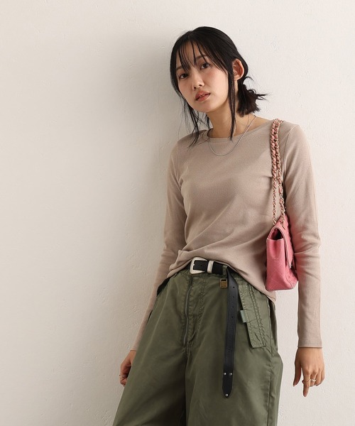 ElegChic(エレグシック)の「ロング スリーブコンパクトTシャツ(Tシャツ/カットソー・レディース・グレー/ブラック/グレー系1/ベージュ/オフホワイト・M/4L/XXL/XL/L)」の1枚目の写真