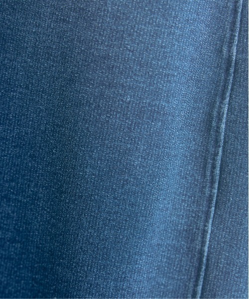 marun（マルン）の「＜大きいサイズ＞カットデニムキャミワンピース marun（ワンピース・レディース・ライトブルー/ブルー・L/5L/4L/3L/LL）」の16枚目の写真