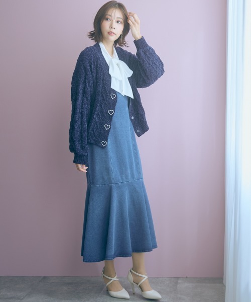 marun（マルン）の「＜大きいサイズ＞カットデニムキャミワンピース marun（ワンピース・レディース・ライトブルー/ブルー・L/5L/4L/3L/LL）」の8枚目の写真