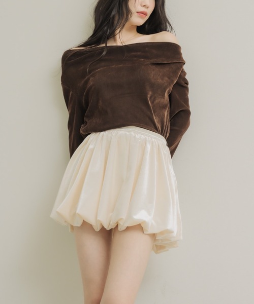 NEUNA(ヌナ)の「ベロアバルーンミニスカート(スカート・レディース・ブラウン/ブラック/アイボリー・MEDIUM/SMALL/X-LARGE/LARGE)」の1枚目の写真