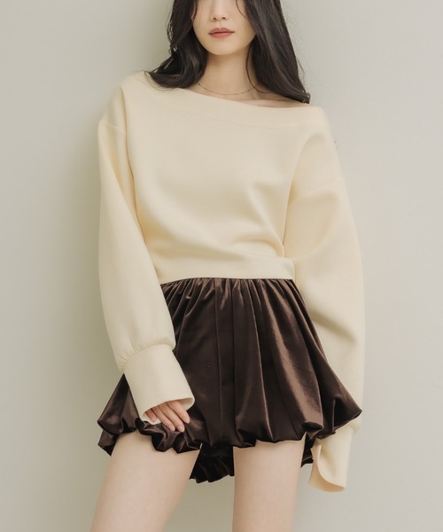 NEUNA(ヌナ)の「ベロアバルーンミニスカート(スカート・レディース・ブラウン/ブラック/アイボリー・MEDIUM/SMALL/X-LARGE/LARGE)」の9枚目の写真