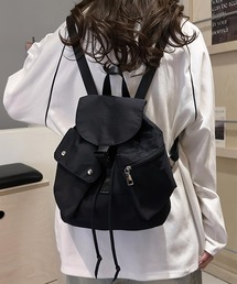 軽量マルチポケットコンパクトリュックサック