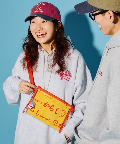 niko and...(ニコアンド)の「【にっぽんのASAGOHAN】ネバネバビーンコラボサコッシュ(ボディバッグ/ウエストポーチ・レディース・イエロー・0)」の6枚目の写真