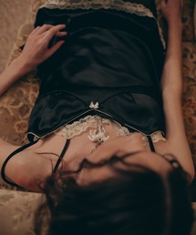 Carmelo（カーメロ）の「Satin Lingerie Cami Mini Dress / サテンレーストリム キャミソールワンピース（ワンピース）」