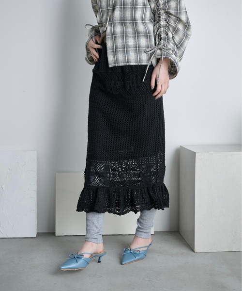 THE YOn（ザヨン）の「コットンクロシェマーメイドスカート（スカート・レディース・アイボリー/ブラック・FREE）」の2枚目の写真