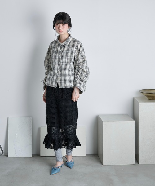 THE YOn（ザヨン）の「コットンクロシェマーメイドスカート（スカート・レディース・アイボリー/ブラック・FREE）」の8枚目の写真