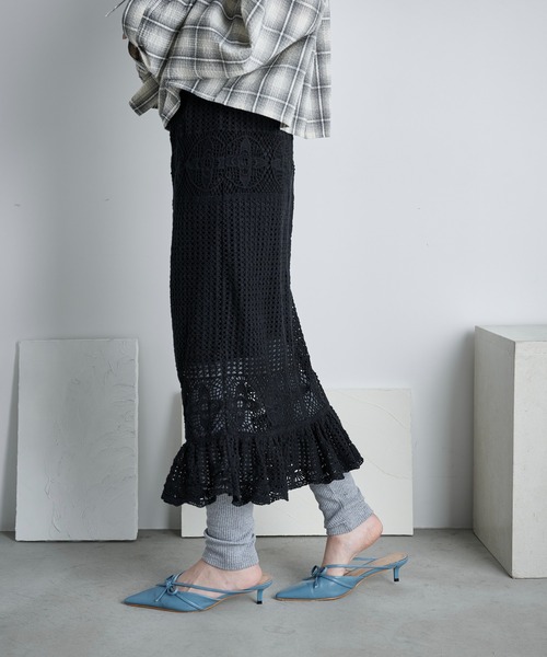 THE YOn（ザヨン）の「コットンクロシェマーメイドスカート（スカート・レディース・アイボリー/ブラック・FREE）」の3枚目の写真