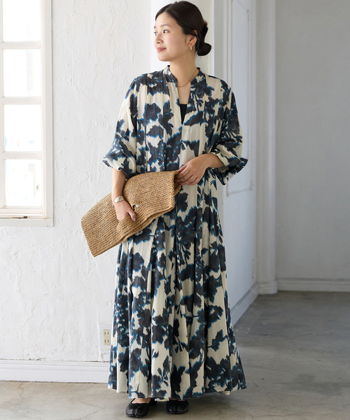 JOURNAL STANDARD（ジャーナルスタンダード）の「オリエンタルプリントワンピース（ワンピース・レディース・ブルー/イエロー・FREE）」の20枚目の写真