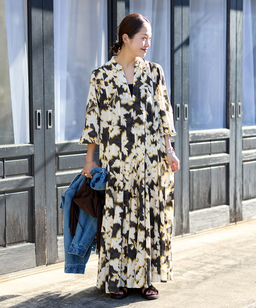 JOURNAL STANDARD（ジャーナルスタンダード）の「オリエンタルプリントワンピース（ワンピース・レディース・ブルー/イエロー・FREE）」の21枚目の写真