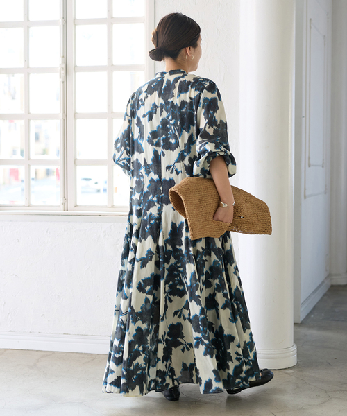 JOURNAL STANDARD（ジャーナルスタンダード）の「オリエンタルプリントワンピース（ワンピース・レディース・ブルー/イエロー・FREE）」の22枚目の写真