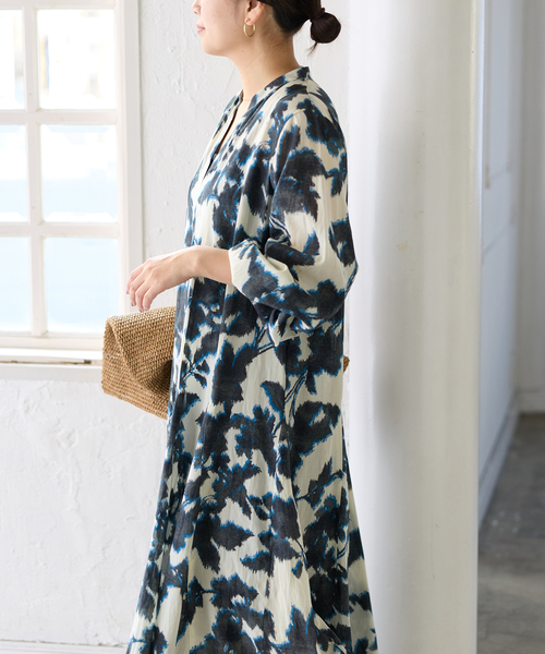 JOURNAL STANDARD（ジャーナルスタンダード）の「オリエンタルプリントワンピース（ワンピース・レディース・ブルー/イエロー・FREE）」の20枚目の写真