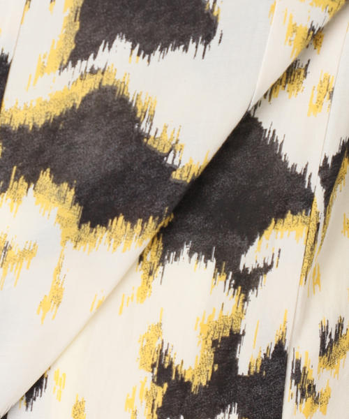 JOURNAL STANDARD（ジャーナルスタンダード）の「オリエンタルプリントワンピース（ワンピース・レディース・ブルー/イエロー・FREE）」の3枚目の写真