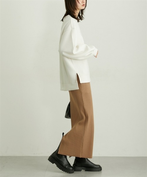 nissen（ニッセン）の「ポンチロゴ刺しゅうスウェットトップス（スウェット・レディース・ベージュ/アイボリー・L/M）」の9枚目の写真