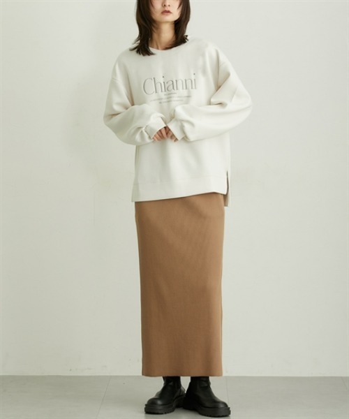 nissen（ニッセン）の「ポンチロゴ刺しゅうスウェットトップス（スウェット・レディース・ベージュ/アイボリー・L/M）」の10枚目の写真