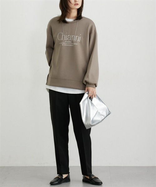 nissen（ニッセン）の「ポンチロゴ刺しゅうスウェットトップス（スウェット・レディース・ベージュ/アイボリー・L/M）」の15枚目の写真