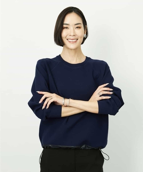 MICHEL KLEIN（ミッシェル・クラン）の「ドロストラグランニットプルオーバー（ニット/セーター・レディース・アイボリー/クリーム/ネイビー・38）」の4枚目の写真