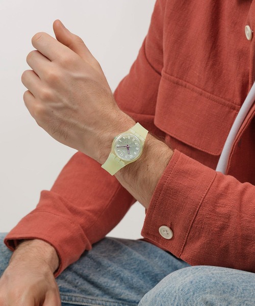 SWATCH(スウォッチ)の「WAVELENGTHS OF SAND(アナログ腕時計・レディース・グリーン/ピンク/ブルー/イエロー・FREE)」の16枚目の写真