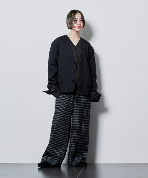 CITYSHOP（シティーショップ）の「《追加2》V-NECK スウェット（スウェット・レディース・グレー/ブラウン・FREE）」の5枚目の写真