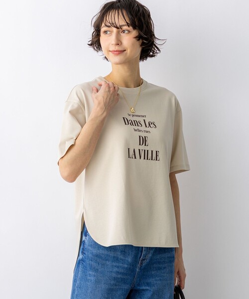 23区 S(ニジュウサンクチイサイサイズ)の「シャツテール ロゴTEE(Tシャツ/カットソー・レディース・ベージュ系/ホワイト系/ダルブルー系/グレー系・32)」の3枚目の写真