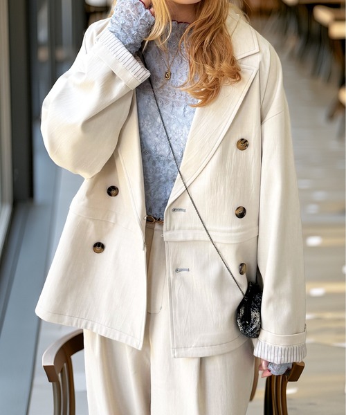 DOUBLE NAME(ダブルネーム)の「配色ステッチ2WAYジャケット(テーラードジャケット・レディース・オフホワイト/グレー・FREE)」の1枚目の写真