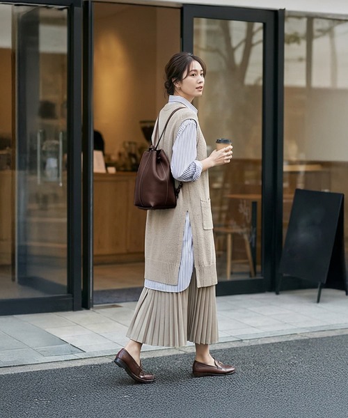 STYLE DELI（スタイルデリ）の「【DELI by】2WAYリアルレザードローストリングバッグ（ショルダーバッグ・レディース・ダークブラウン/ブラック・FREE）」の10枚目の写真