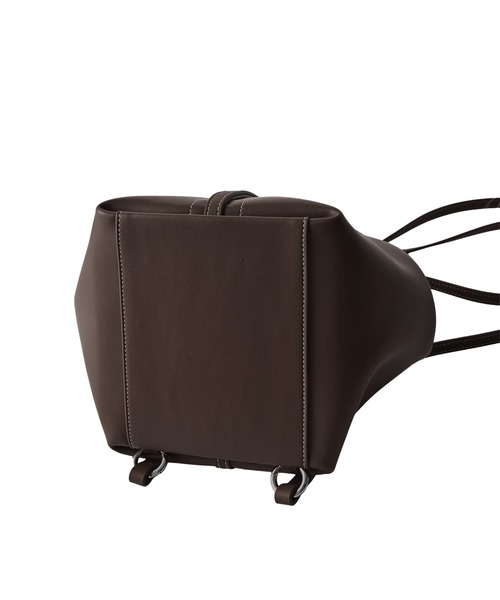 STYLE DELI（スタイルデリ）の「【DELI by】2WAYリアルレザードローストリングバッグ（ショルダーバッグ・レディース・ダークブラウン/ブラック・FREE）」の18枚目の写真