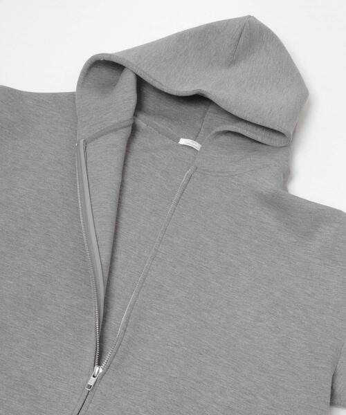 ITEMS URBANRESEARCH（アイテムズ アーバンリサーチ）の「ダンボールオーバーサイズパーカー（パーカー・レディース・グレー/ホワイト系その他/チャコールグレー・FREE）」の11枚目の写真