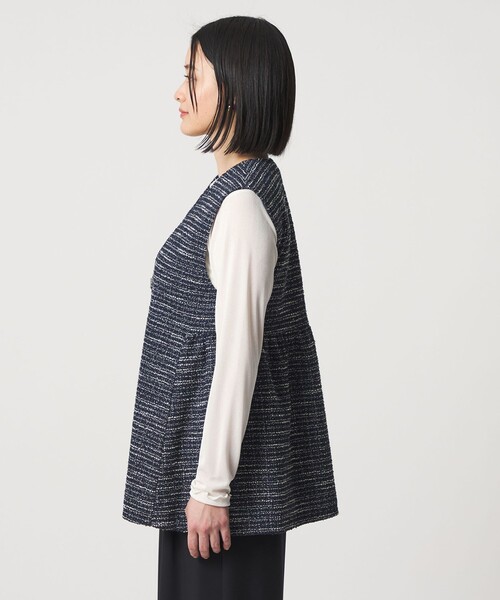 A DAY IN THE LIFE UNITED ARROWS(アデイインザライフユナイテッドアローズ)の「ツイードライクジャージー ペプラムベスト <A DAY IN THE LIFE>(ベスト・レディース・ネイビー・FREE)」の6枚目の写真