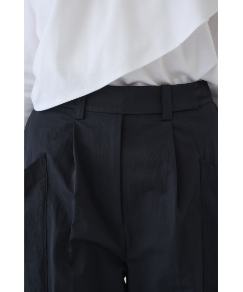 RIM.ARK(リムアーク)の「Large pocket PT ラージ ポケット パンツ(スラックス・レディース・ブラック/ネイビー・38/36)」の12枚目の写真