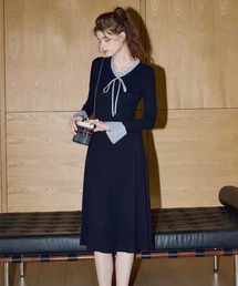 ツートーンカラーリボン付きワンピース
