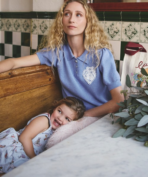 Cath Kidston(キャスキッドソン)の「キッズ ラウンドカラー ノースリーブ ワンピース Hackney Dogs(ワンピース・キッズ・ブルー・122/110/98)」の12枚目の写真